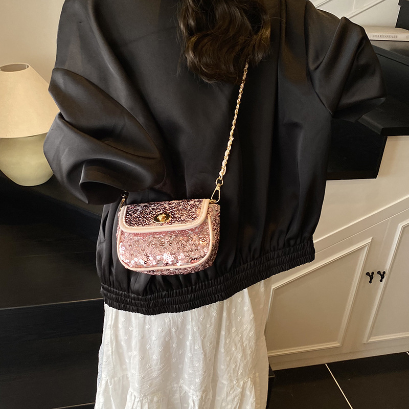 Summer high-end commuting niche mobile phone crossbody small bag women silver sequin chain small square bag